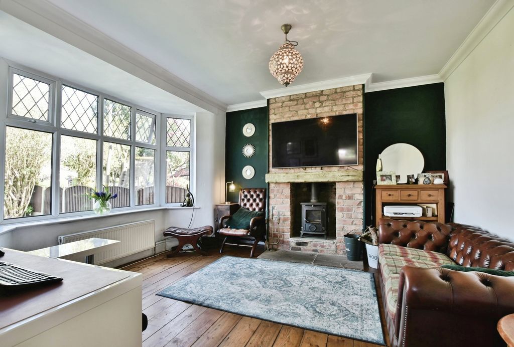 Property photo 2 of 19 Pbox-Img.Jpg