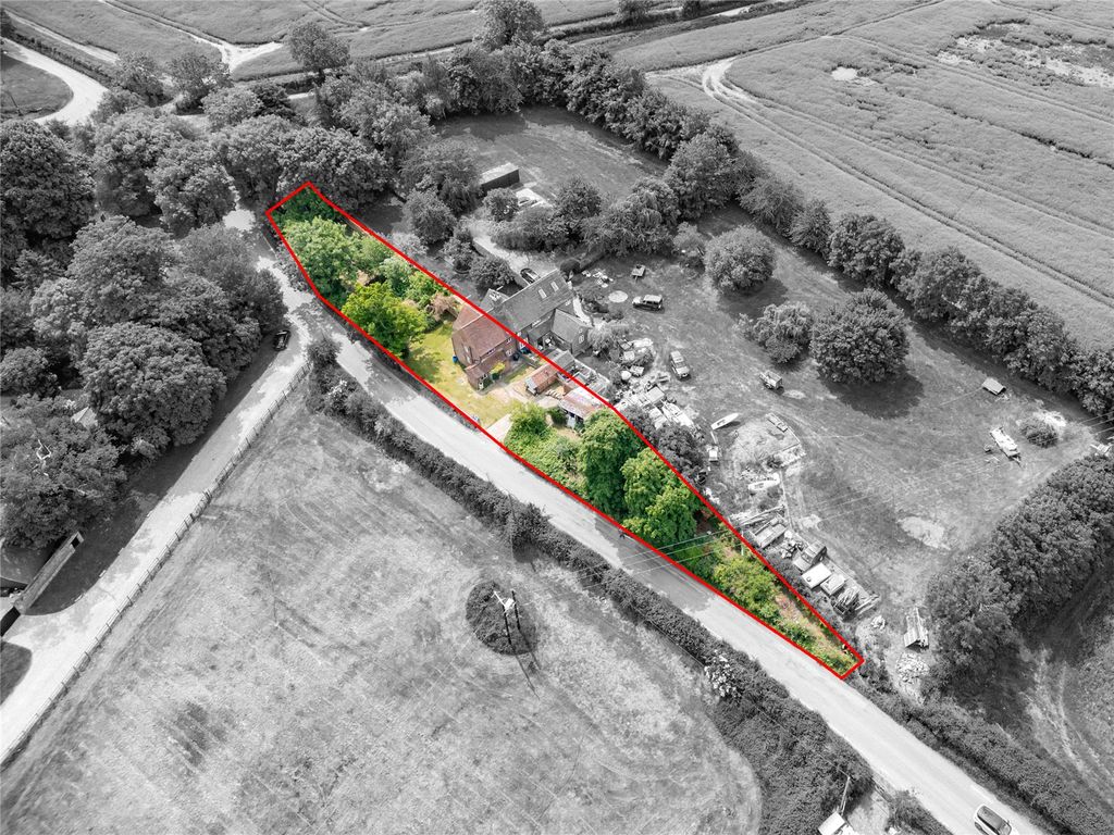 Property photo 1 of 14 Picture No. 30