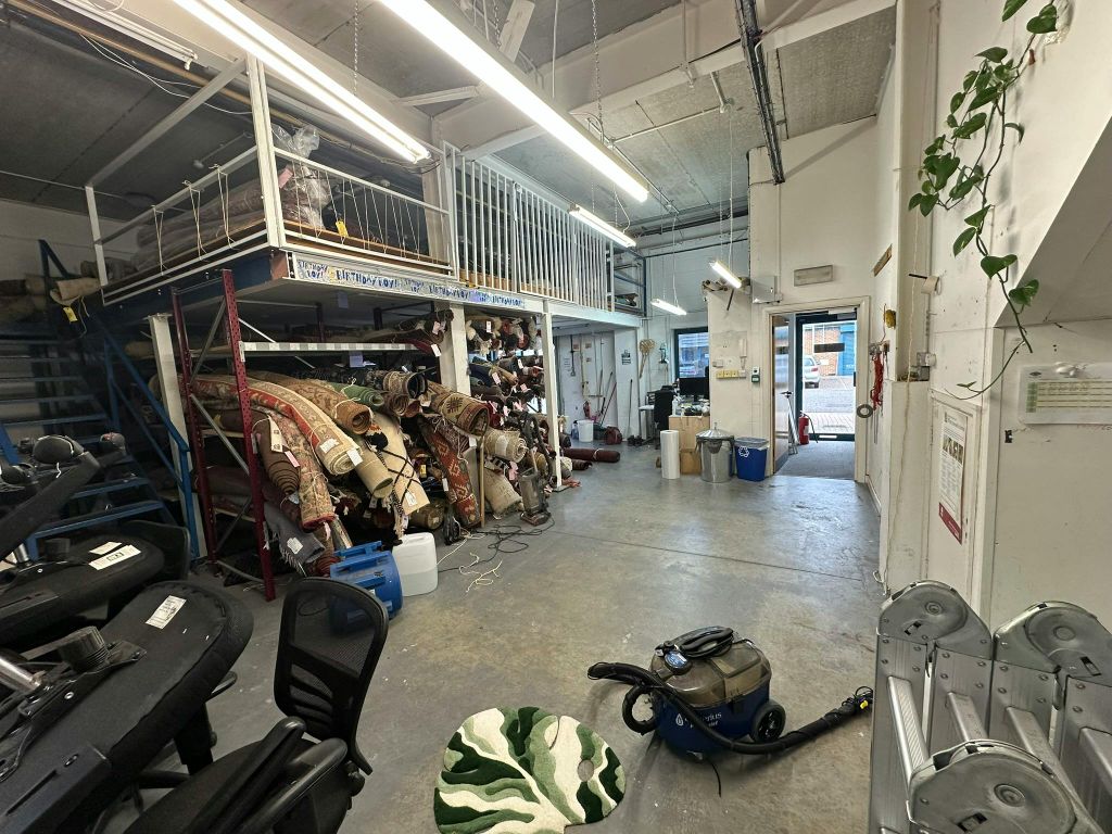 Property photo 3 of 6 Img_3885.Jpeg