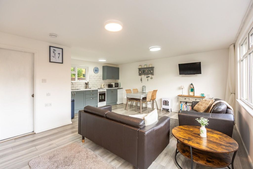 Property photo 3 of 22 Cz0A5485.Jpg