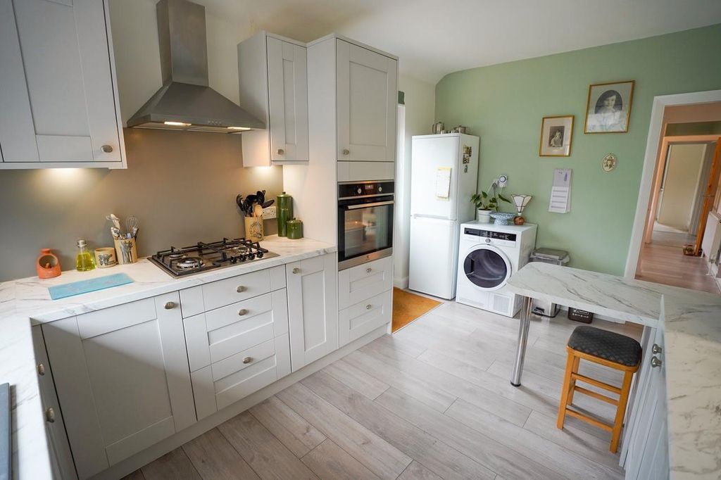 Property photo 3 of 15 Holt2.Jpg