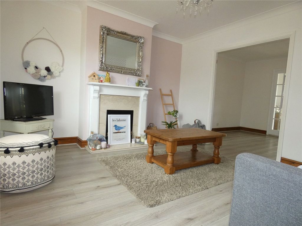 Property photo 3 of 15 Cbl210004_03.Jpg