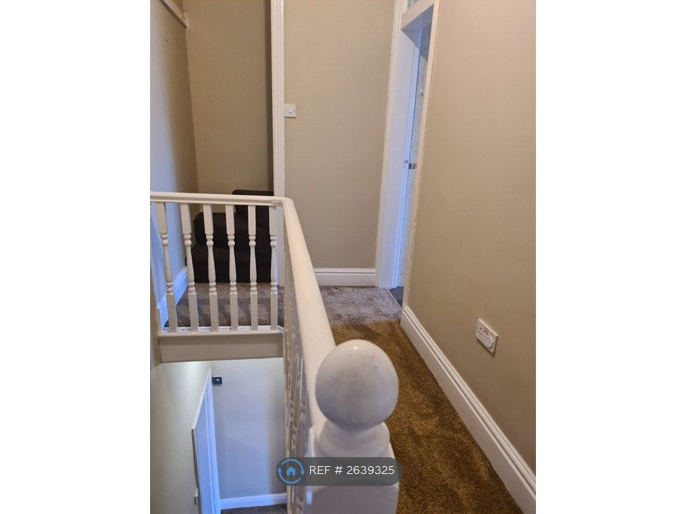 Property photo 3 of 30