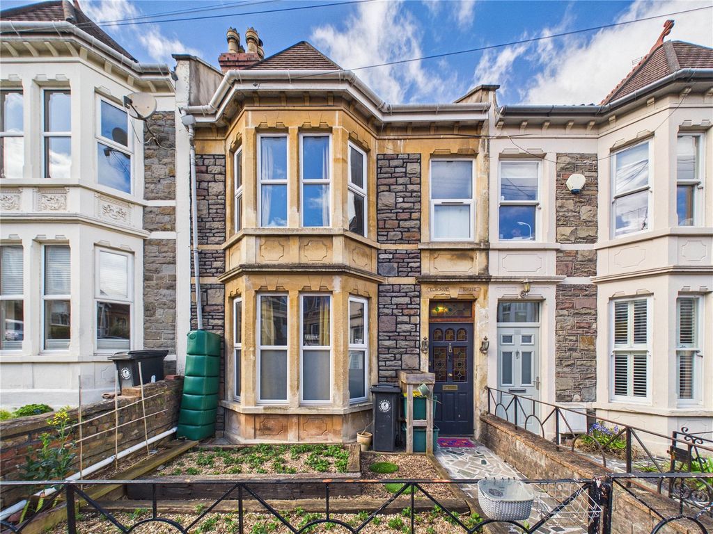 Property photo 2 of 30 Picture No. 15