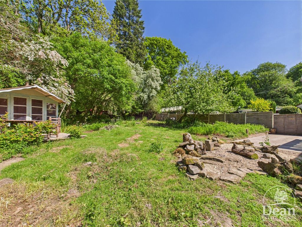 Property photo 3 of 16