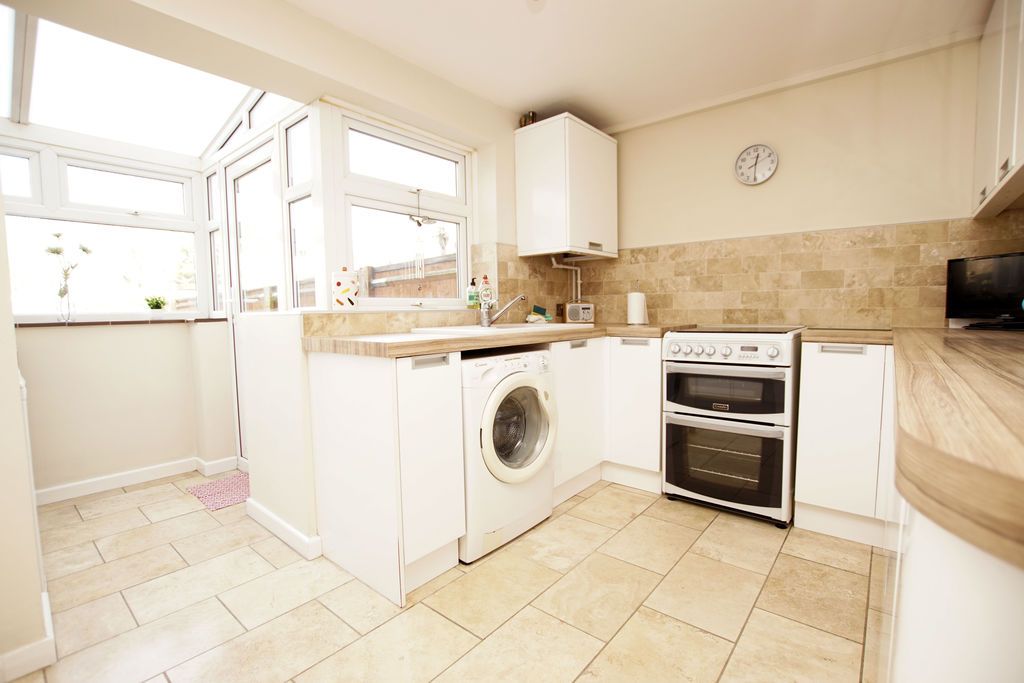 Property photo 2 of 13 Kitchen