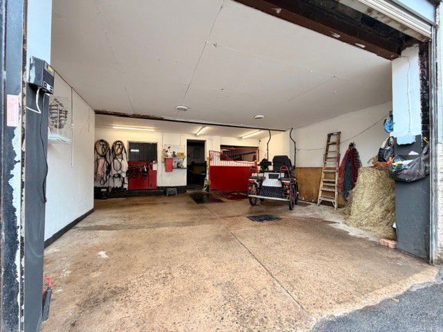 Property photo 3 of 23