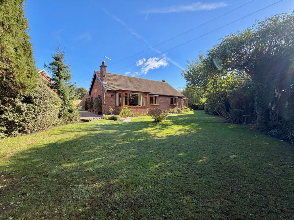 Property photo 1 of 33