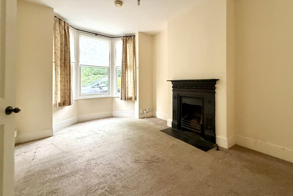 Property photo 3 of 11 Photo 16