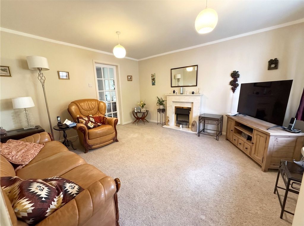 Property photo 2 of 23 Picture No. 29