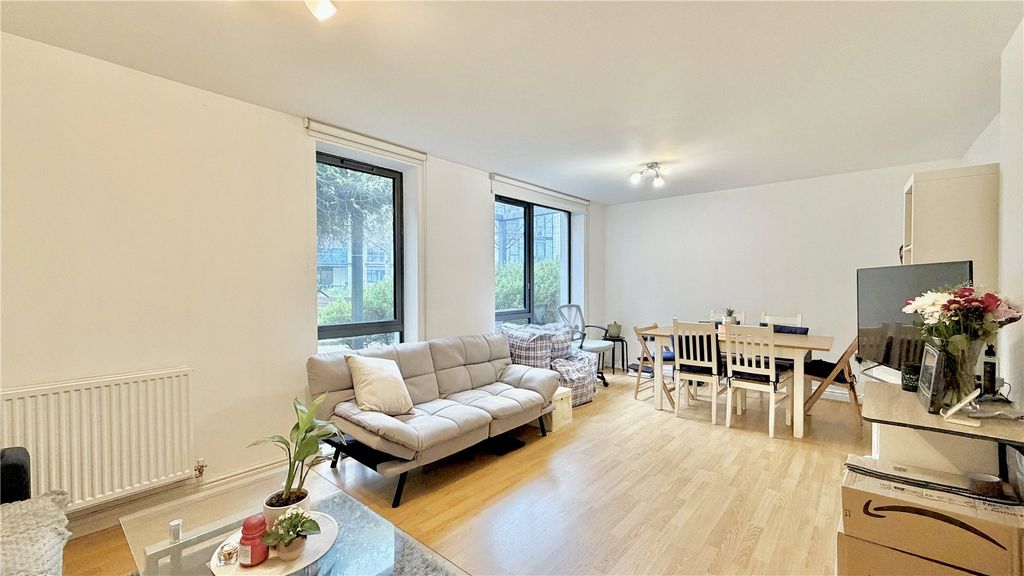 Property photo 2 of 5 Picture No. 01