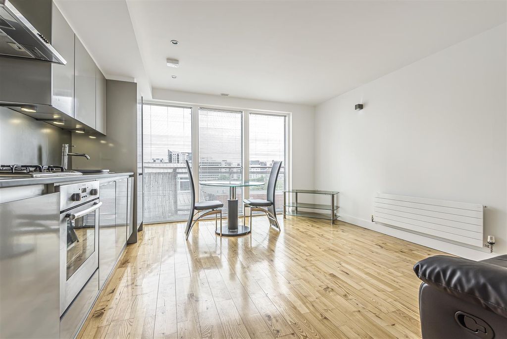 Property photo 3 of 5 606450 (2).Jpg