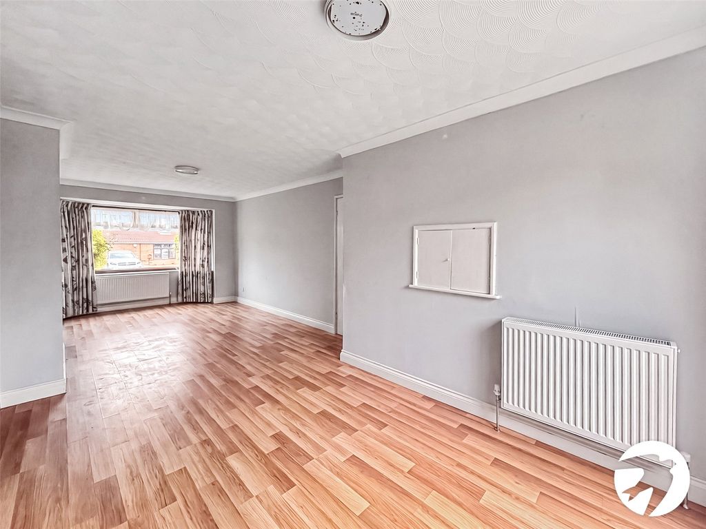 Property photo 2 of 12 Picture No. 06