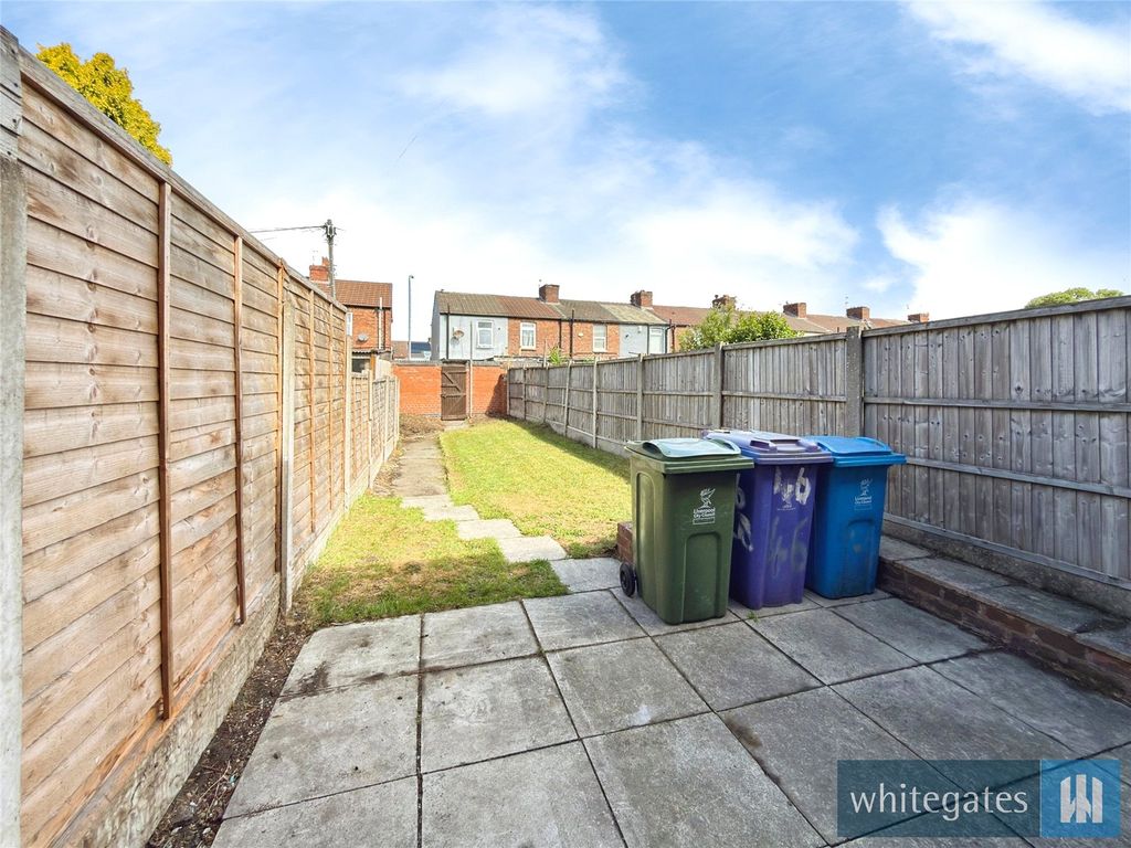 Property photo 2 of 11 Picture No. 22