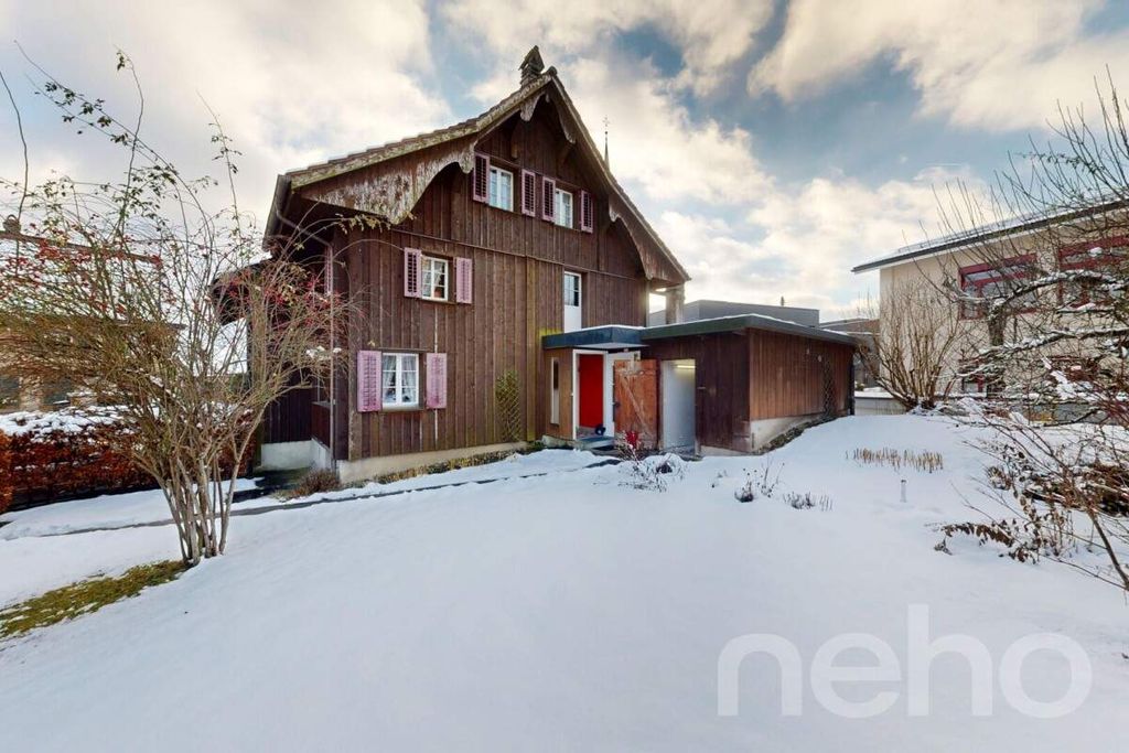 Property photo 1 of 12