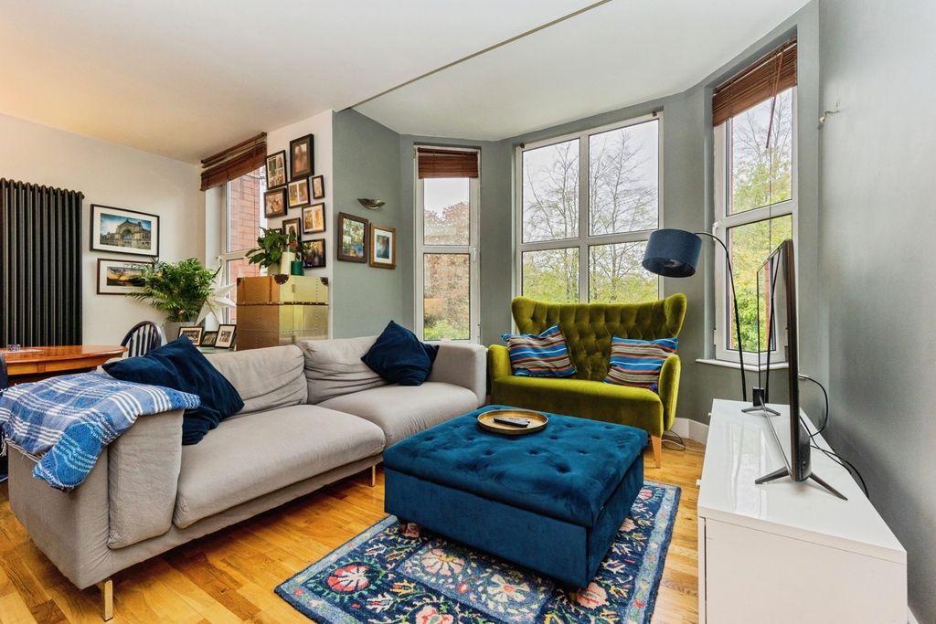 Property photo 1 of 22 Pbox-Img.Jpg