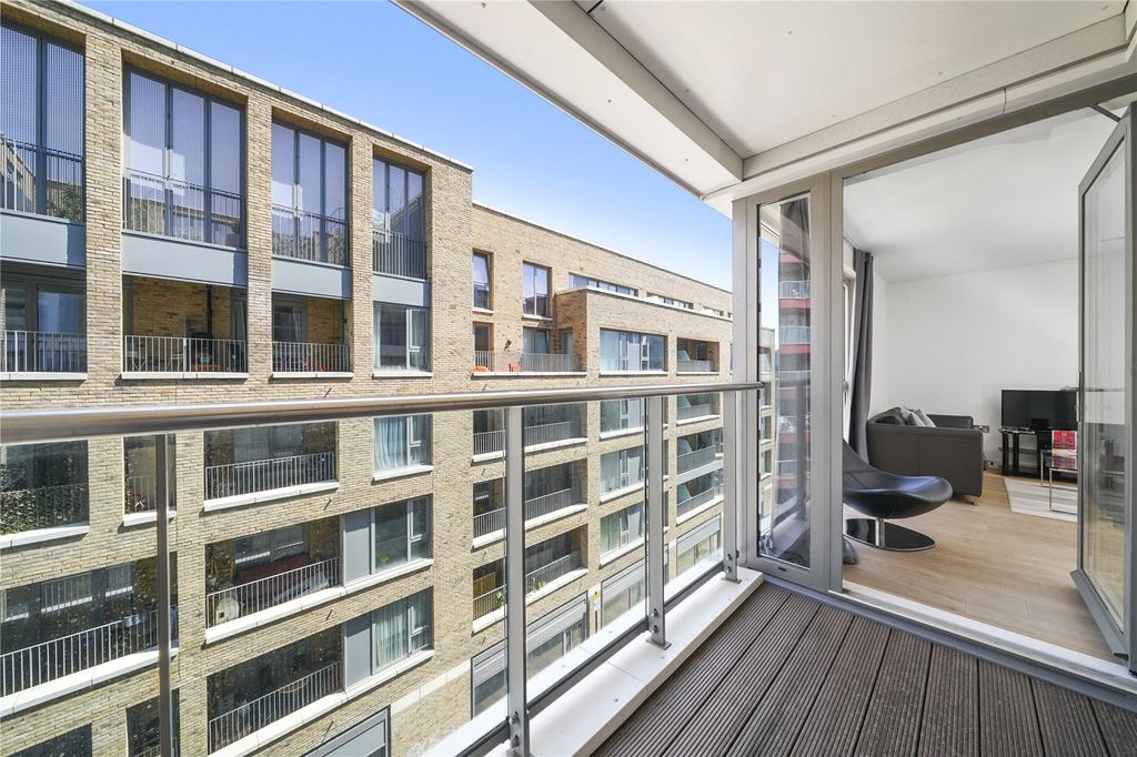 Property photo 3 of 19 Picture No. 22