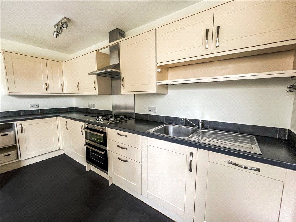 Property photo 3 of 17 Picture No. 05