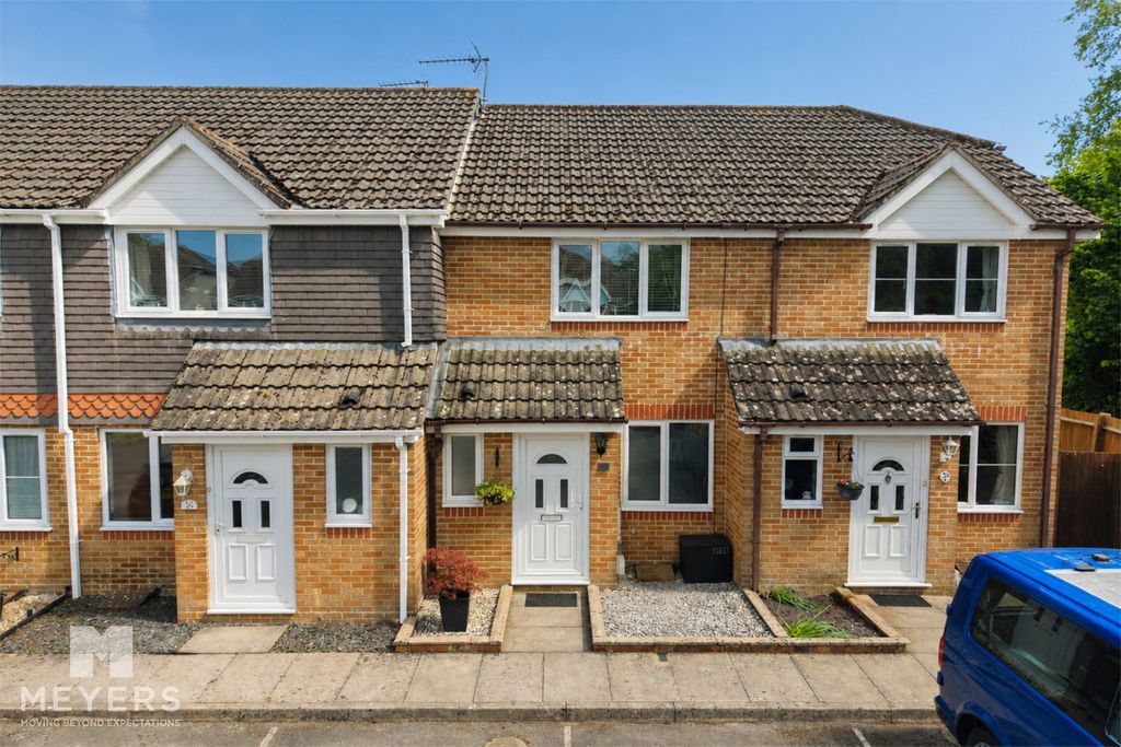 Property photo 1 of 18