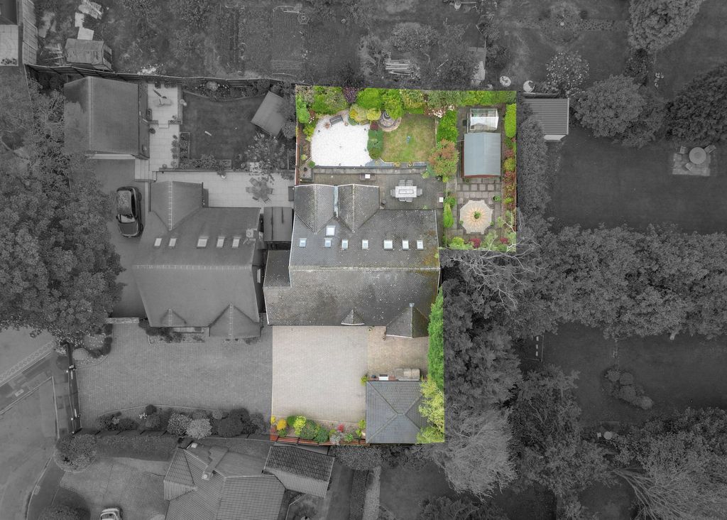 Property photo 1 of 38