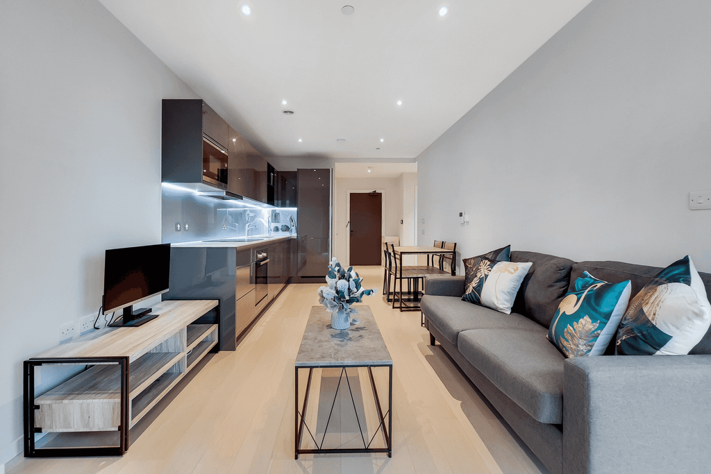 Property photo 3 of 13