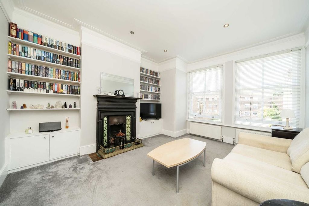 Property photo 2 of 7