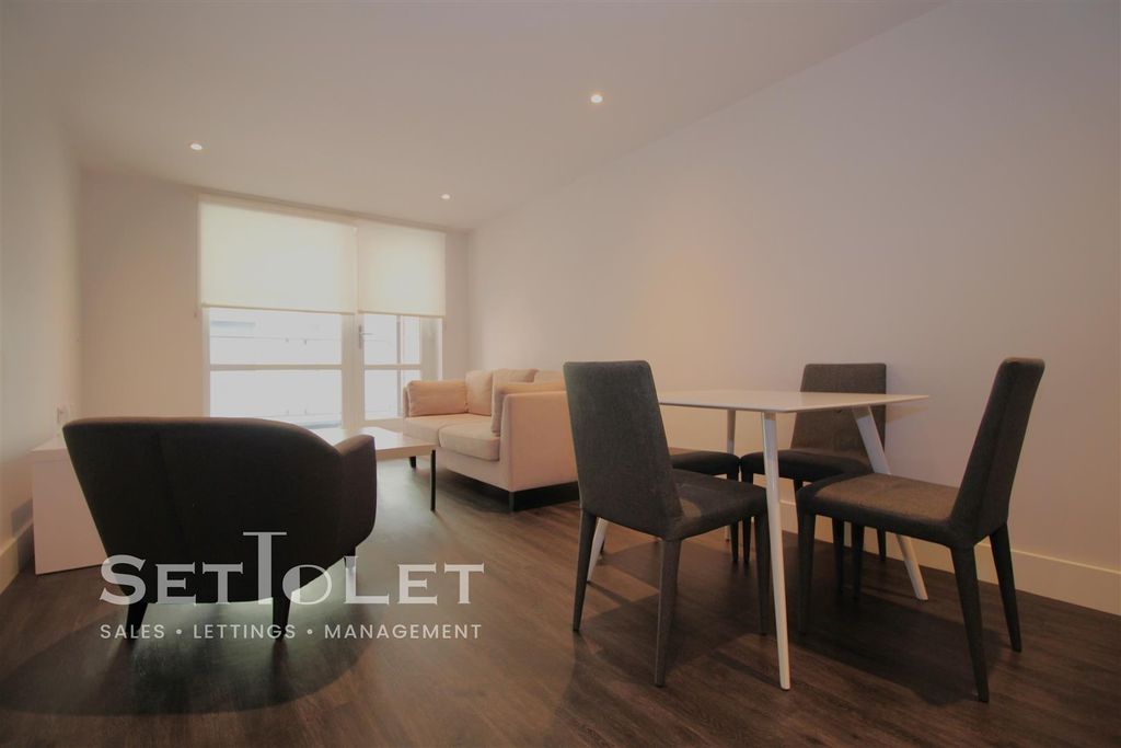 Property photo 3 of 15 Img_8934.Jpg