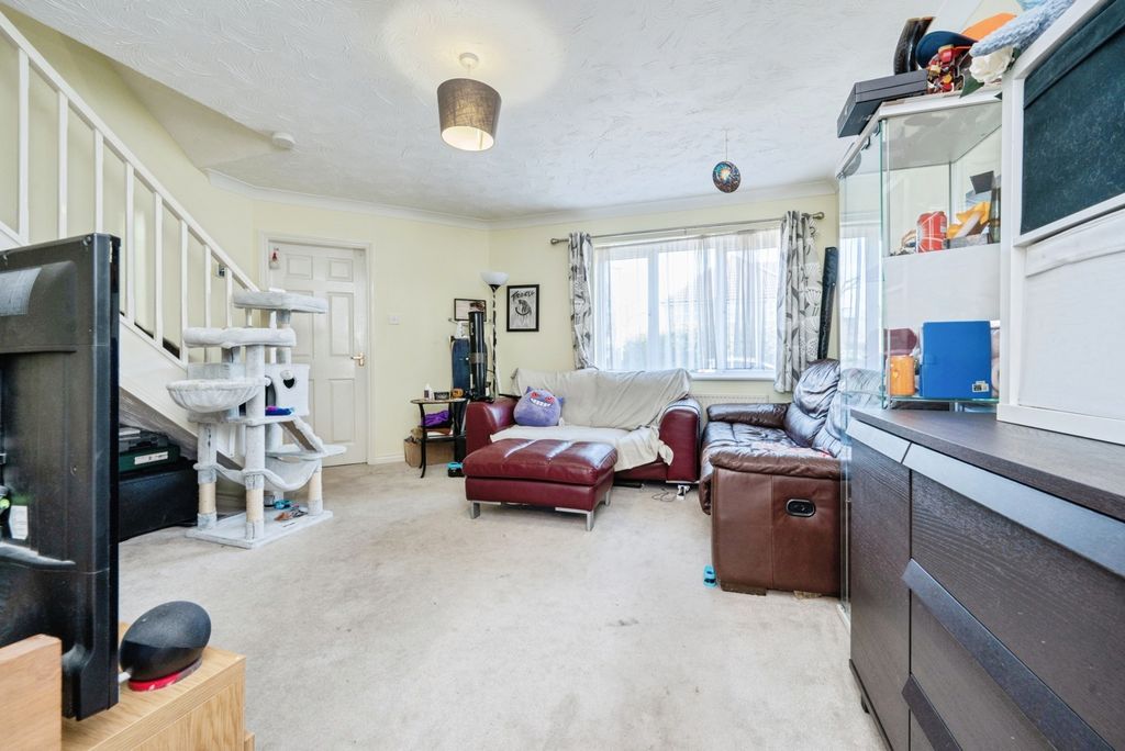 Property photo 3 of 25 Pbox-Img.Jpg