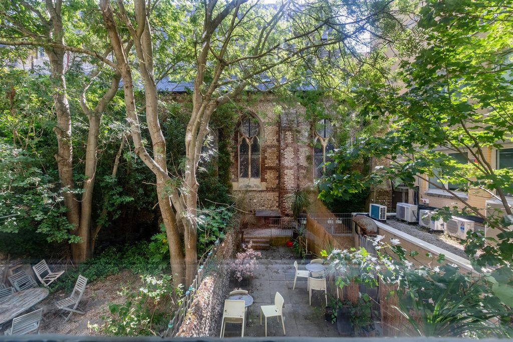 Property photo 3 of 7 View