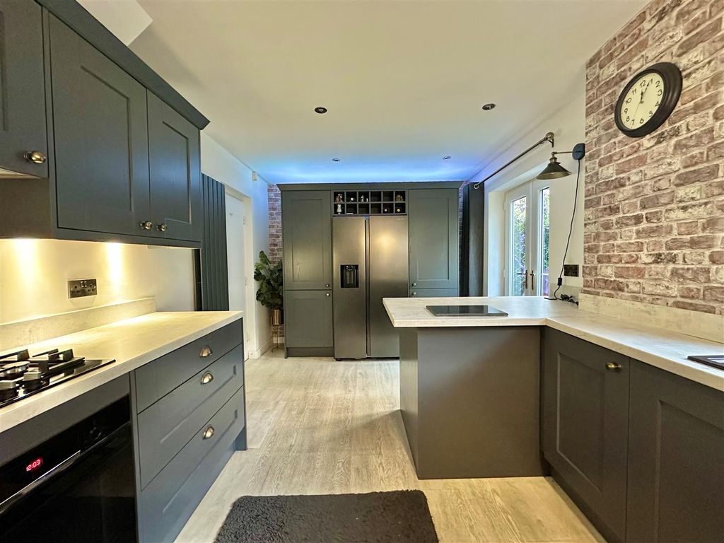 Additional image 4 of 4 bed detached house for saleChantry Road, Disley, Stockport SK12