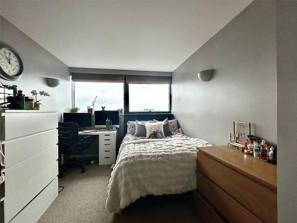Property photo 3 of 7 Picture No. 02