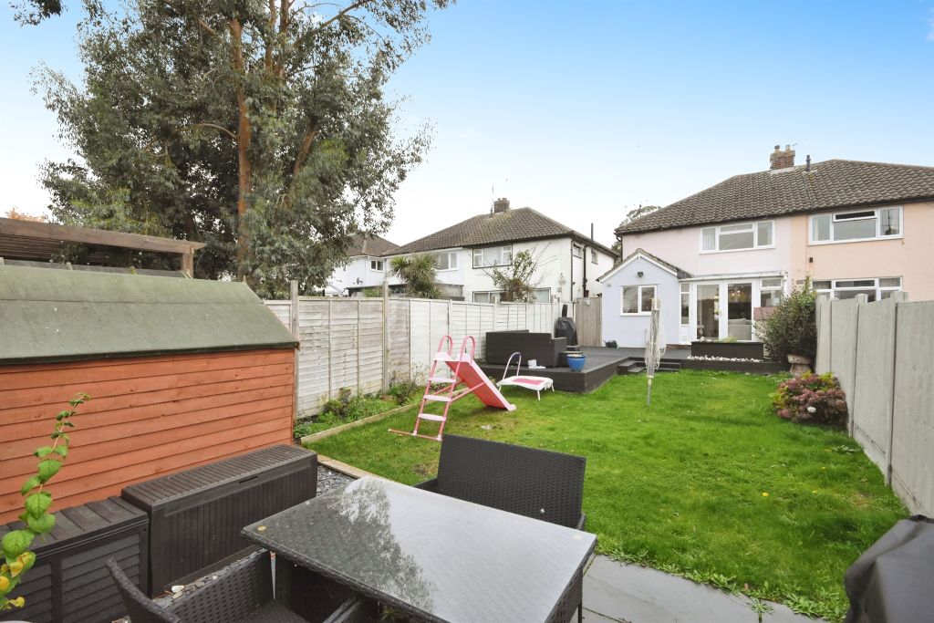 Property photo 3 of 16