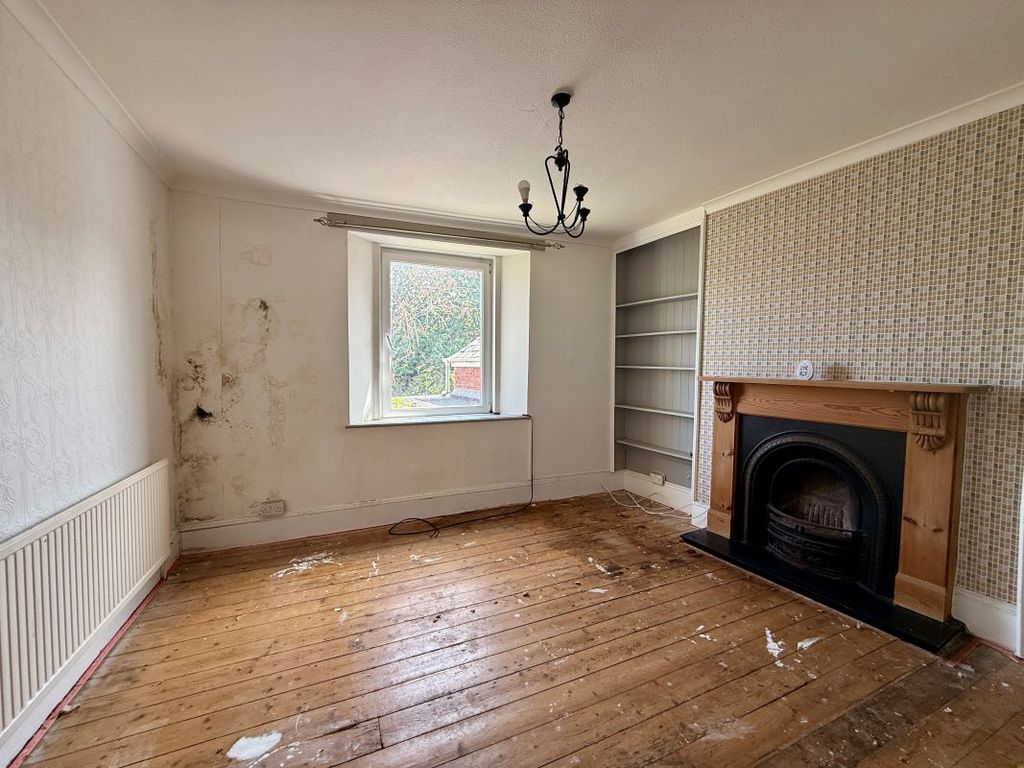 Property photo 2 of 9 Image 2