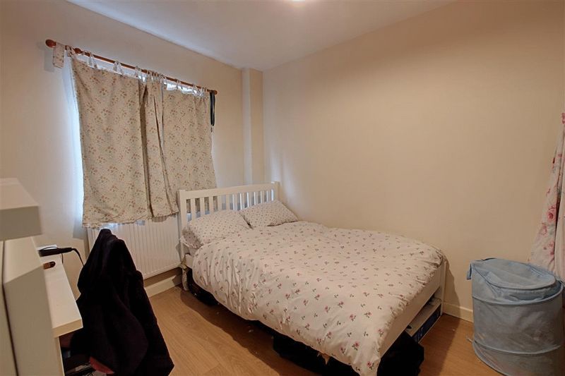 Property photo 3 of 5 Photo 3