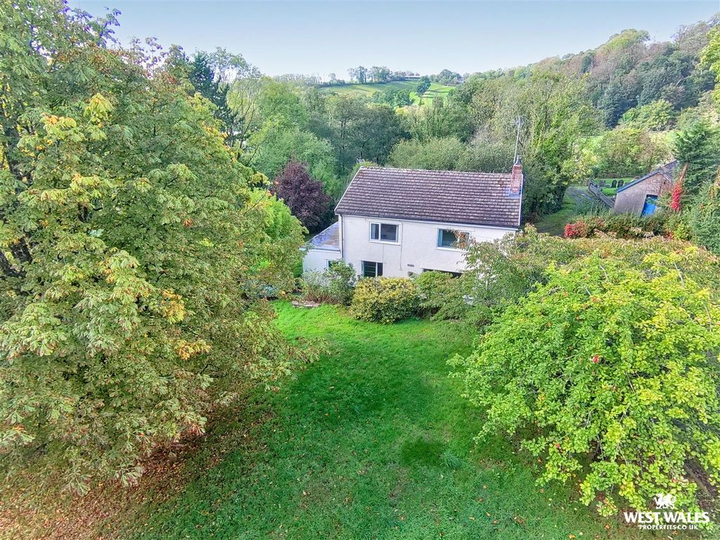 Property photo 1 of 40 Main Photo