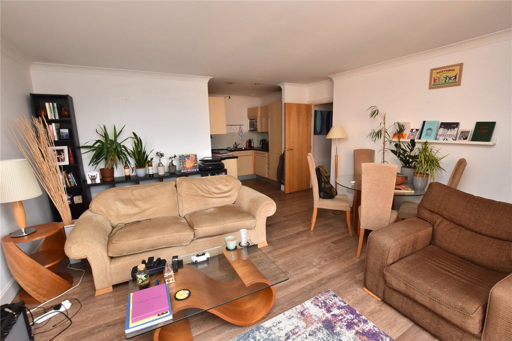 Property photo 3 of 12 Picture No. 03