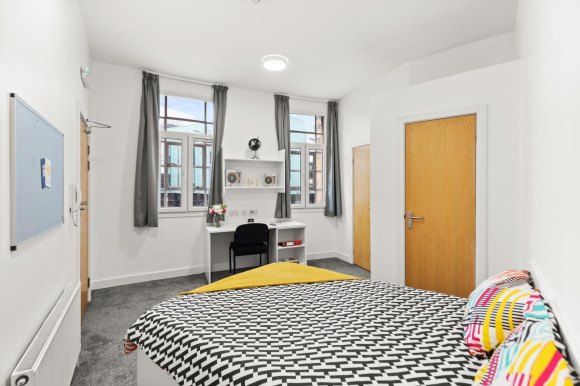 Property photo 2 of 6 8886141.Jpg