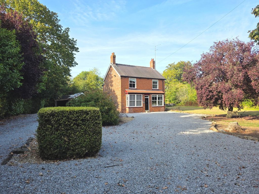 Property photo 1 of 30