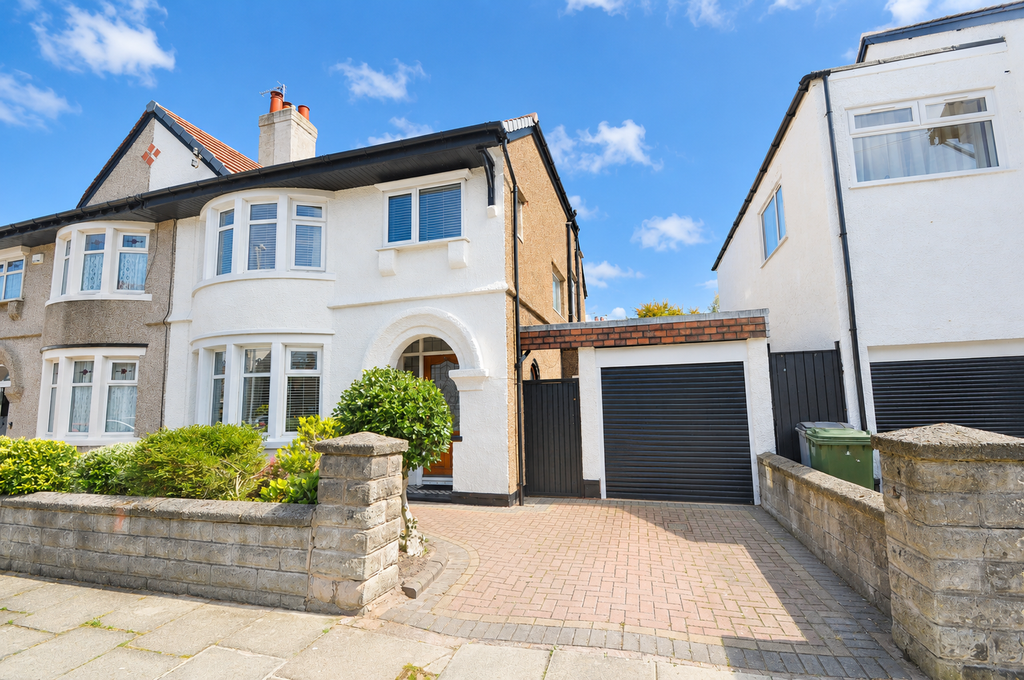 Property photo 1 of 44
