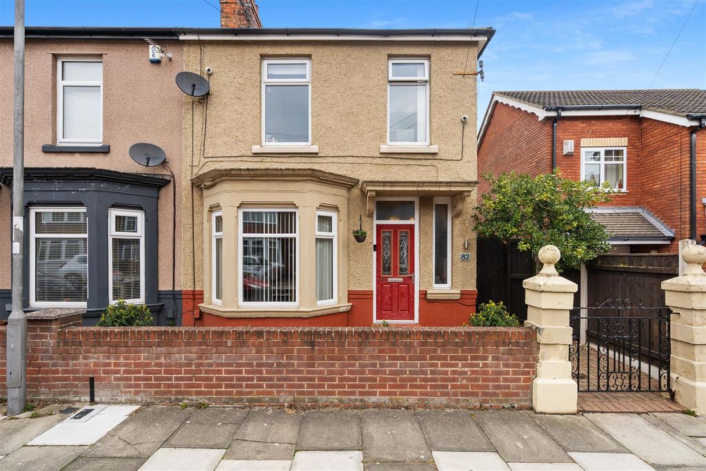 Property photo 1 of 17