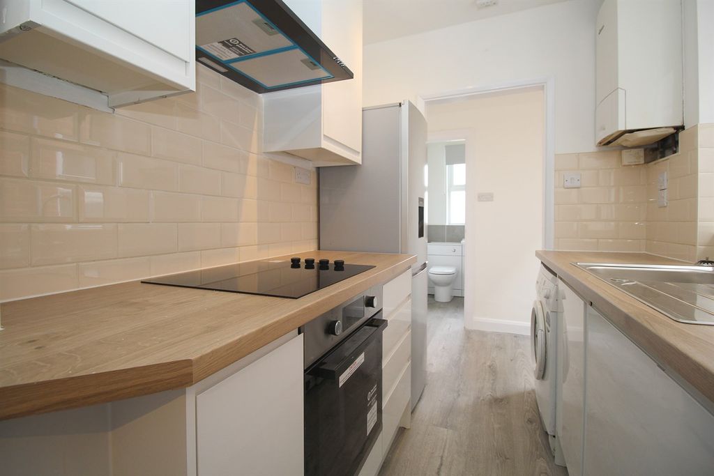 Property photo 1 of 28 Kitchen