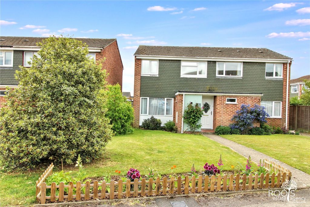 Property photo 1 of 10 Picture No. 20