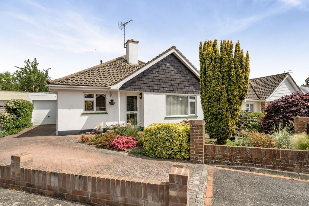 Property photo 1 of 23