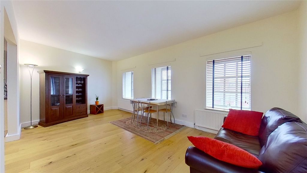 Property photo 1 of 13 Photo 1