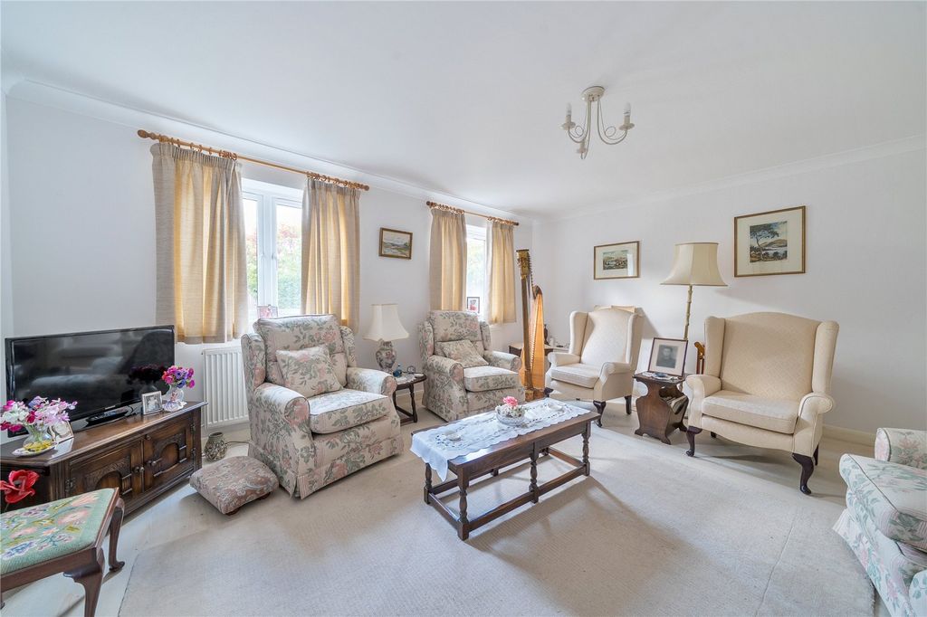 Property photo 2 of 11 Picture No. 05