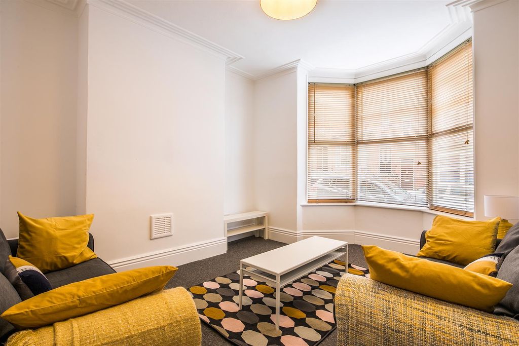 Property photo 3 of 13 _W179872.Jpg