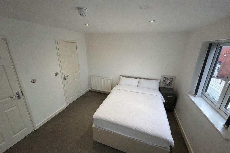 Property photo 2 of 7 Photo 13