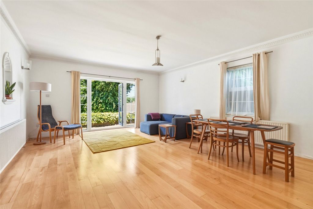 Property photo 3 of 17 Reception Room