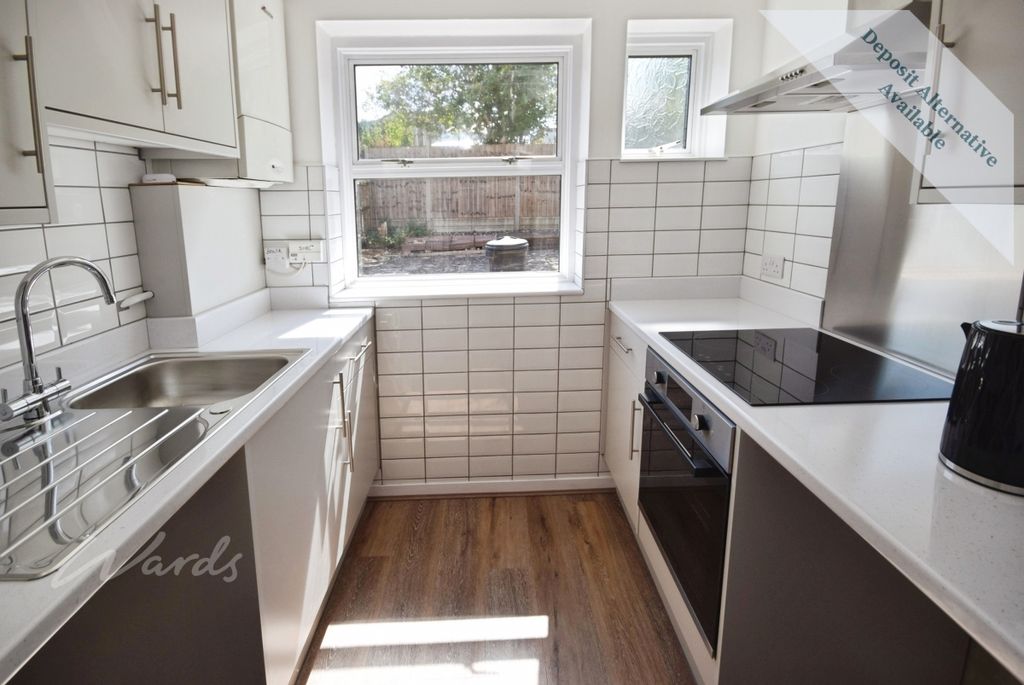 Property photo 2 of 7 Vale Kitchen