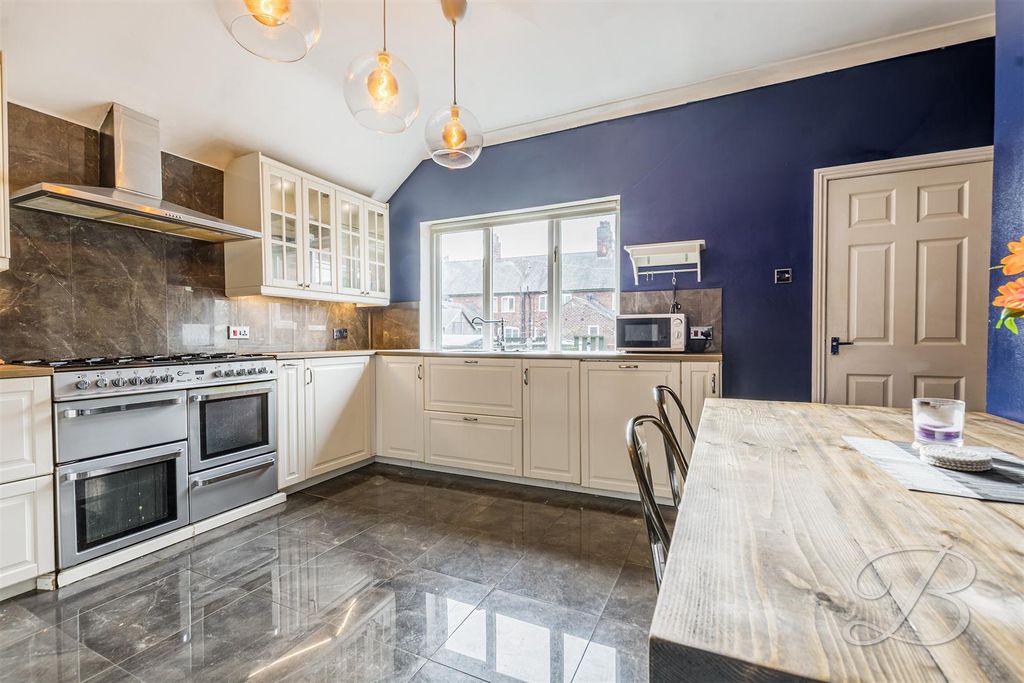 Property photo 2 of 31 Ccltd8.Jpg